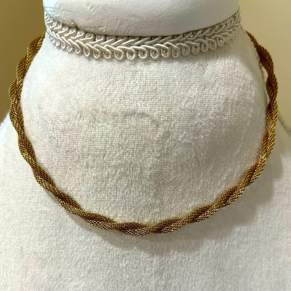 Marked Sarah Coventry golden braids vintage choker necklace twisted mesh design - Picture 1 of 5
